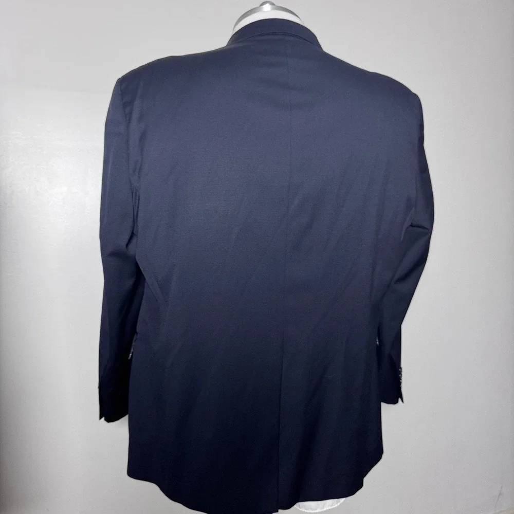 Hart Schaffner Marx classic navy